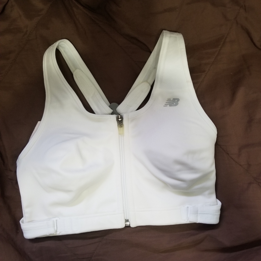 New Balance Front Zip Sports Bra
